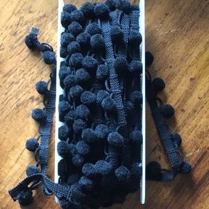 NWT Pom Pom Tassel Trim Curtain Upholstery Crafts